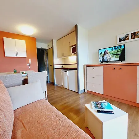Village Cap Esterel - Le Belvedere-18 By Interhome *