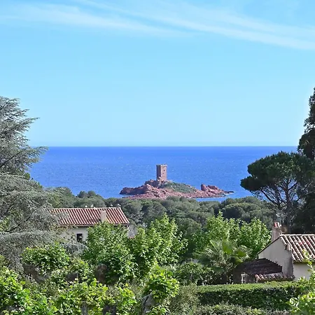 Le Belvedere - R9 137 By Interhome * Saint-Raphaël